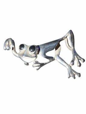 VTG Sterling Silver Tree Frog Pendant with Onyx eyes